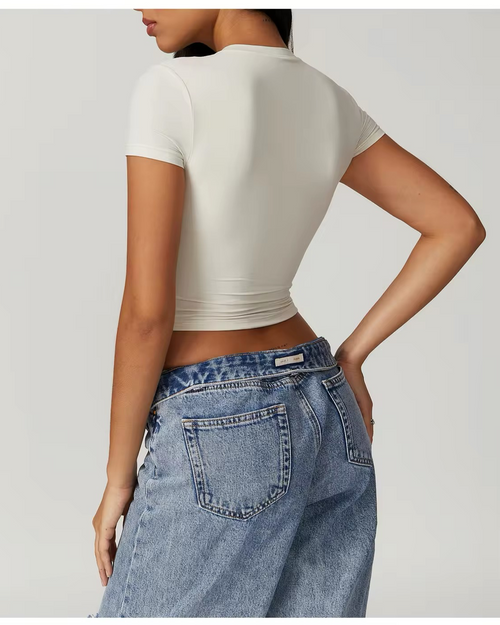 Classic Slim Phit Cropped Tee