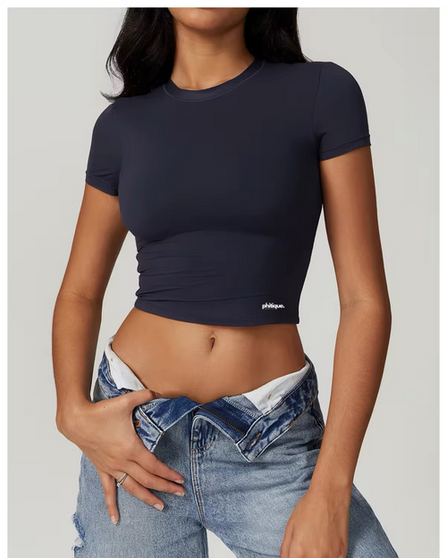 Classic Slim Phit Cropped Tee